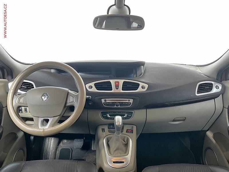 Renault Grand Scénic (2009) 2.0 dCi 7míst, ČR, AT, xenon - fotka 8 z 19
