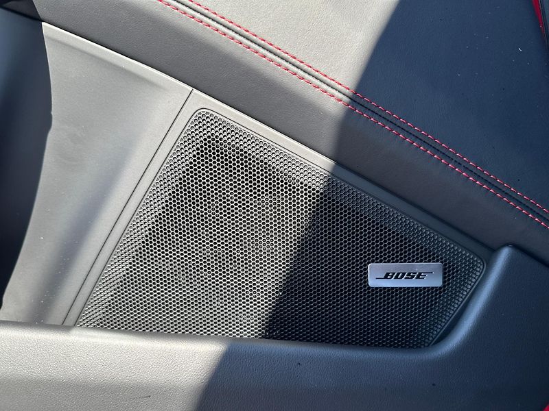 Porsche 911 Carrera - fotka 28 z 30
