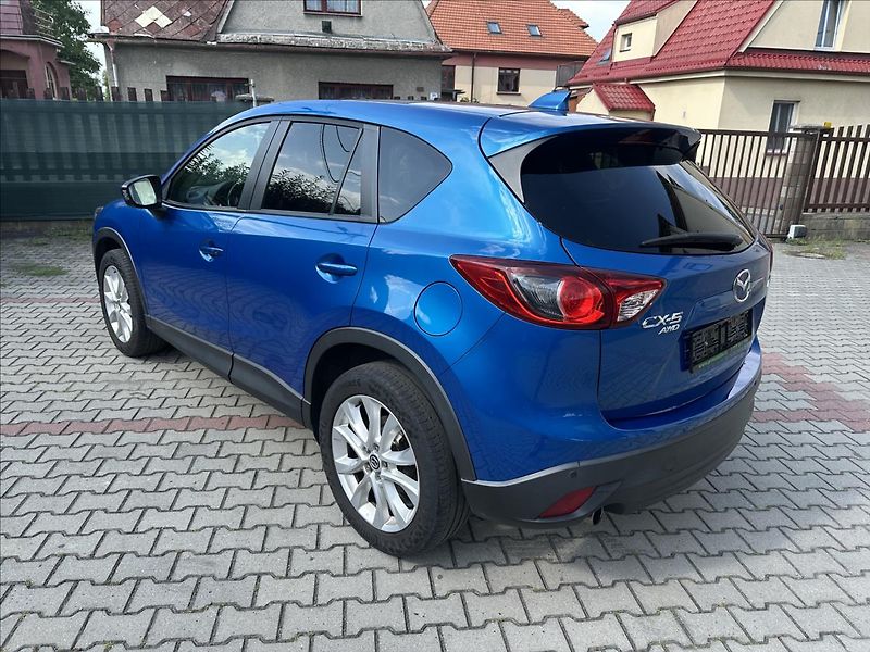 Mazda CX-5 2,0 Sports-Line 4x4 - fotka 7 z 35