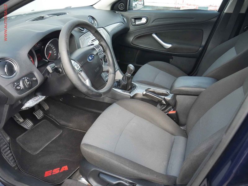 Ford Mondeo (2007) 1.8TDCi, ČR, Navi, AC, temp - fotka 9 z 16