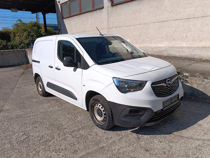 Opel Combo (2022) 1.5 D/75 kW, pojízdná dílna, - fotka 3 z 33