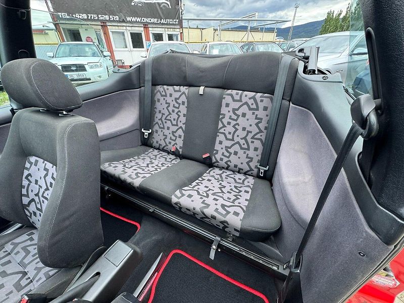 Volkswagen Golf (1999) 3 CABRIO 1,6 GL 74 KW STK - fotka 26 z 50