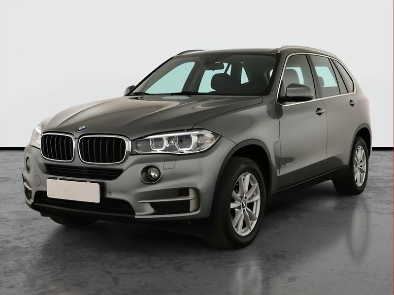 BMW X5 (2017) xDrive30d - fotka 2 z 20