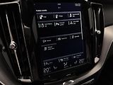 Volvo XC60 T8 AWD RECHARGE R-DESIGN AUT - náhled 35