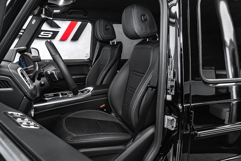 Mercedes-Benz Třídy G Exclusive line - fotka 14 z 23