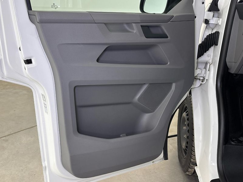Volkswagen Transporter Long - fotka 13 z 28