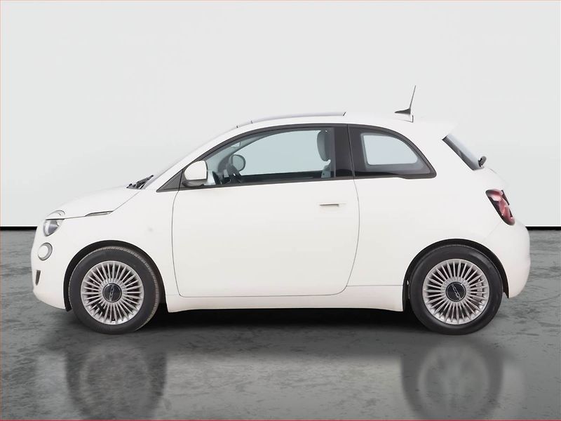Fiat 500e (2021) 42 kWh, SoH 93%, Automat - fotka 3 z 20