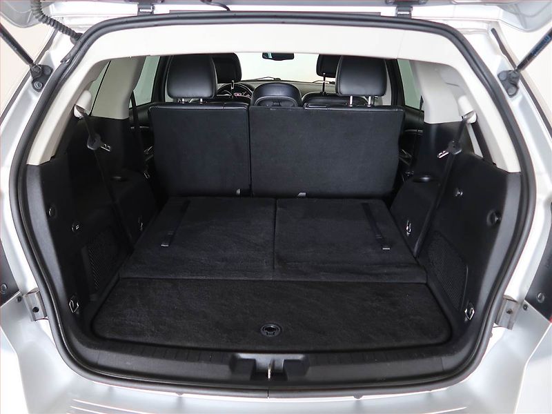 Fiat Freemont (2011) 2.0 MultiJet, 7 míst, Tempomat - fotka 13 z 18