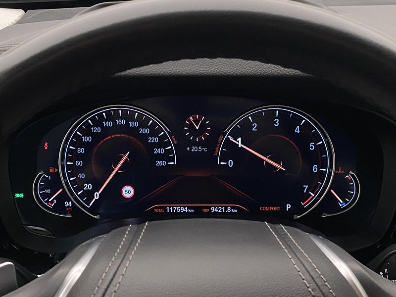 BMW Řada 6 640i GT Luxury Line REZERVACE - fotka 25 z 71