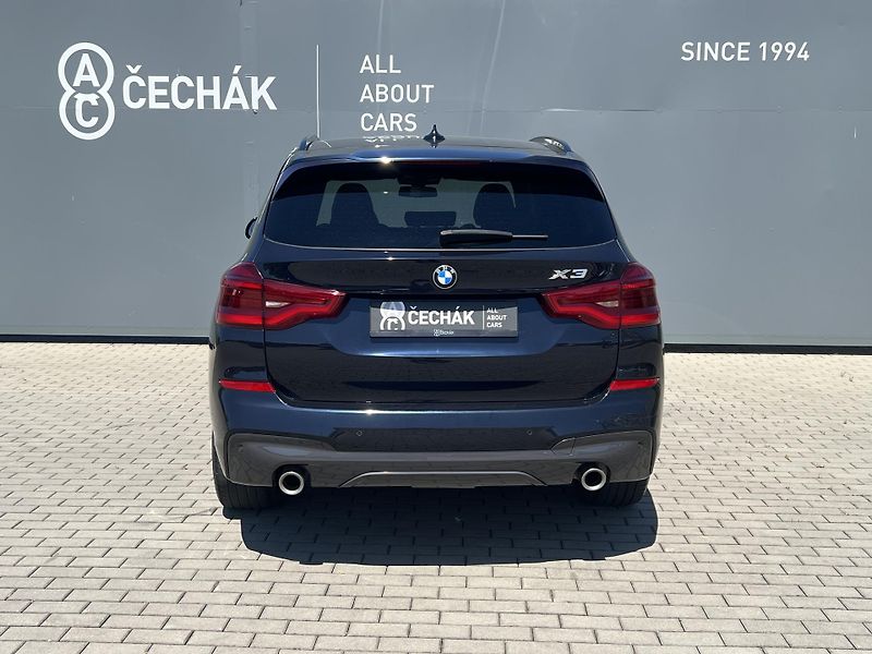 BMW X3 (2018) - fotka 6 z 41