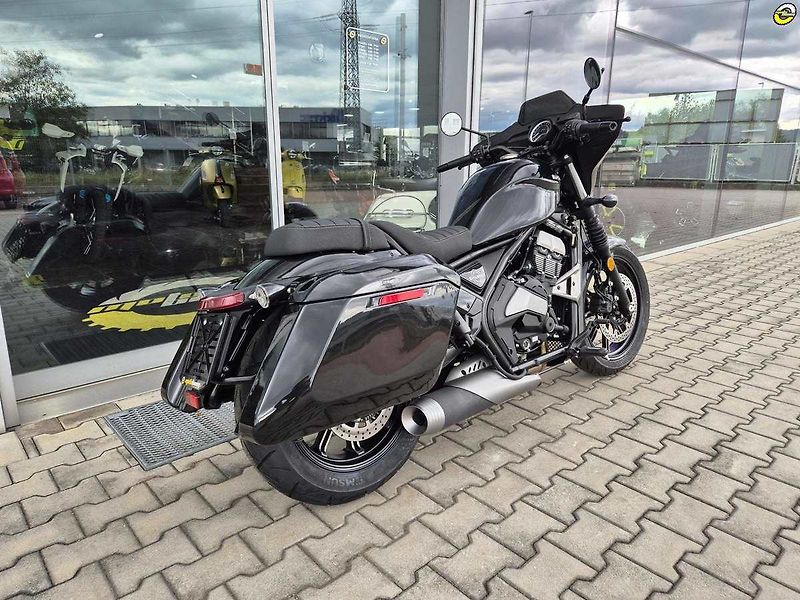Moto Morini Calibro (2026) 700 BAGGER - fotka 4 z 18