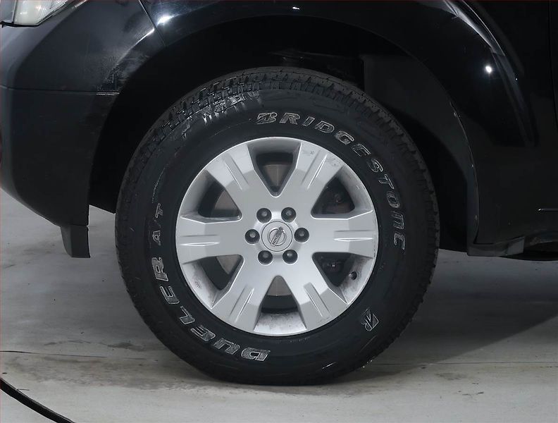 Nissan Pathfinder (2006) 2.5 dCi , 4X4 - fotka 14 z 18