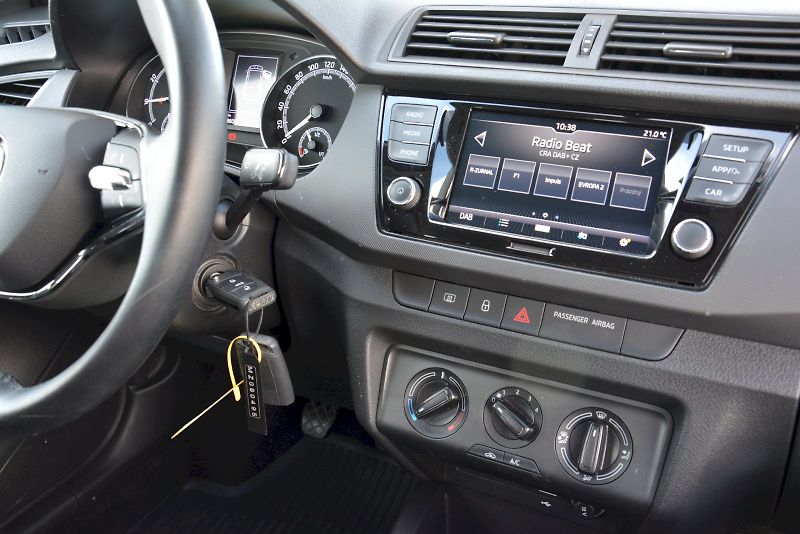 Škoda Fabia (2021) Combi 1.0 TSI 70 kW Ambition P - fotka 19 z 23