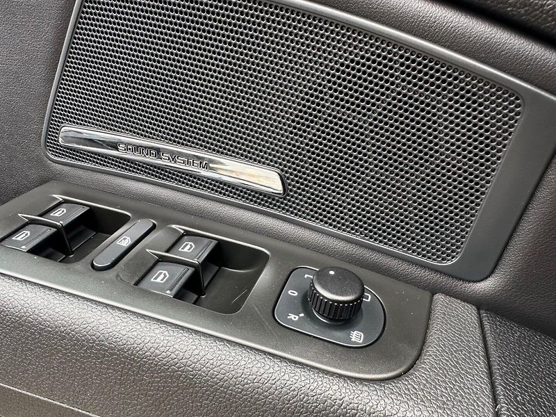 Škoda Superb (2010) 2.0TDi DSG,NAVI,XENON,KŮŽE - fotka 7 z 15
