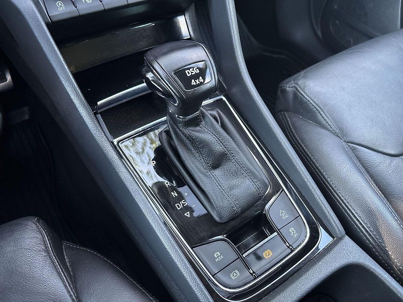 Škoda Kodiaq (2019) 2.0 TSI 4x4 DSG L&K - fotka 15 z 31