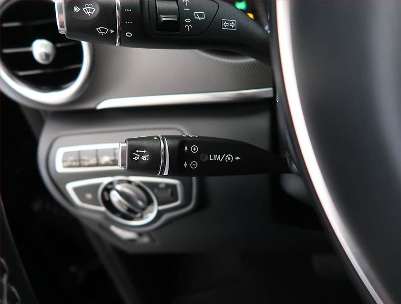Mercedes-Benz Třídy V (2015) 250 d 4MATIC, 1Maj - fotka 27 z 32