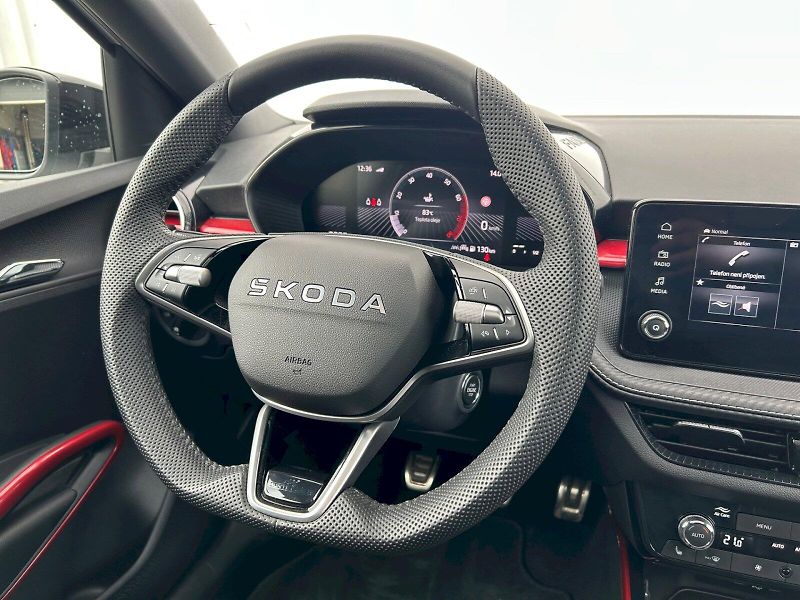 Škoda Fabia (2025) Monte Carlo 1.0 TSI 85 kW - fotka 10 z 31
