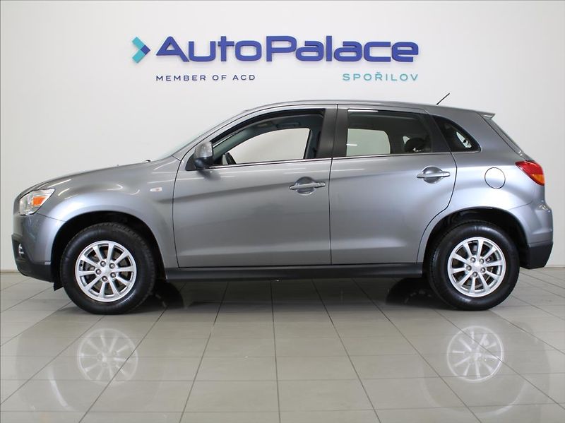 Mitsubishi ASX 1,8 Di-D 110Kw 4x4 MT Tažné ČR - fotka 5 z 18