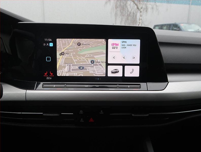 Volkswagen Golf (2021) 2.0 TDI, Automat, Serv.kniha - fotka 12 z 17