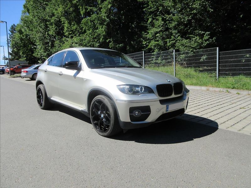 BMW X6 3,0 xDrive35D, 210Kw, Nové v Č - fotka 1 z 28