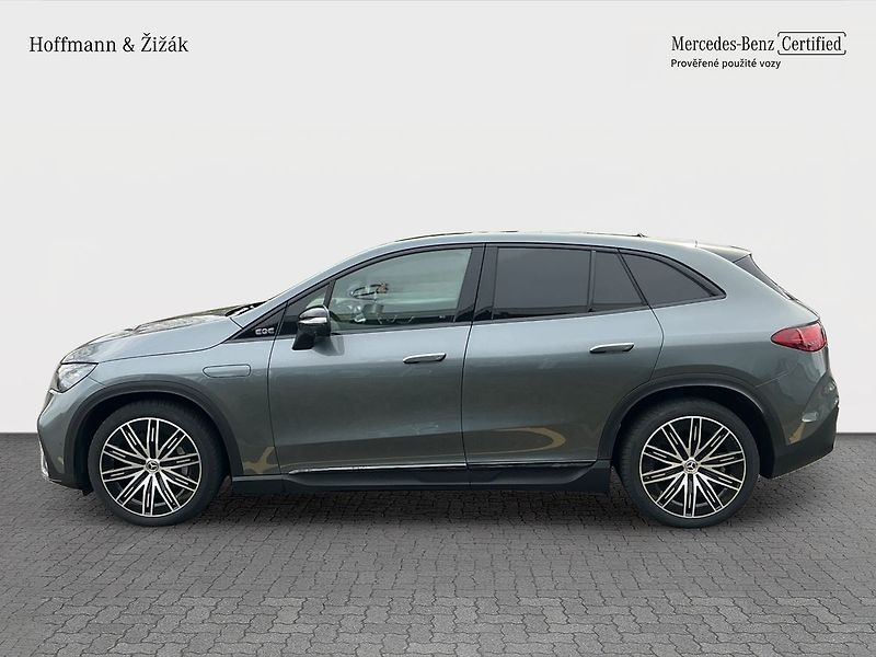 Mercedes-Benz EQE 500 AMG 4MATIC - fotka 8 z 22
