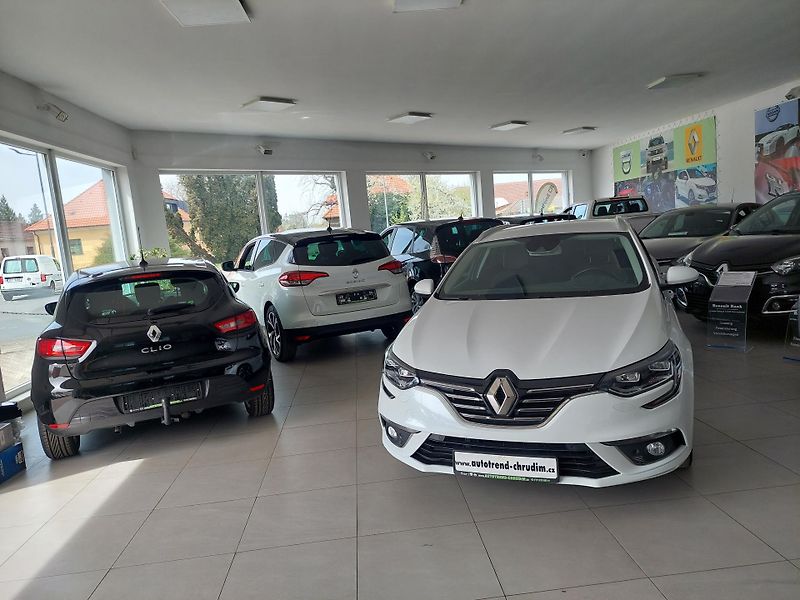 Peugeot 2008 (2015) 1.2-81kW THP - fotka 37 z 38
