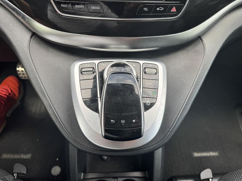 Mercedes-Benz Třídy V (2015) V 250D,4MATIC,BLUETEC - fotka 29 z 32