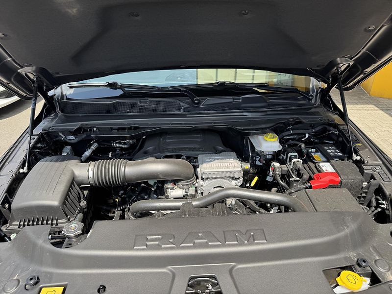 RAM 1500 5,7 HEMI Laramie Rambox - fotka 59 z 60