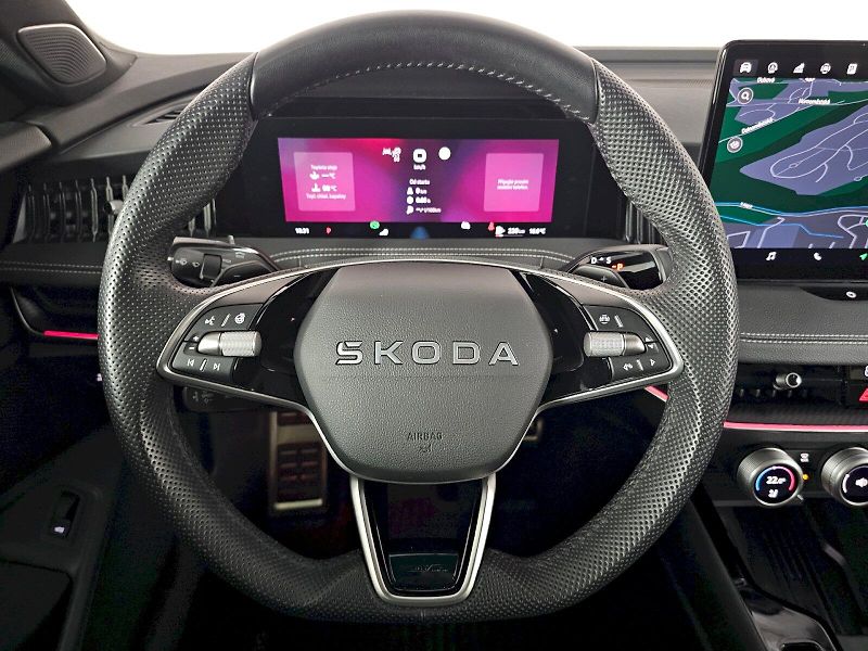 Škoda Superb (2025) 2.0TSi 195kW 4X4 SPORTLINE PAN - fotka 8 z 35