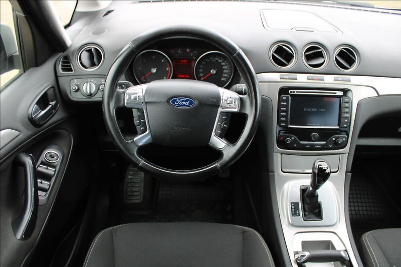 Ford Galaxy 2,0 TDCi  AUTOMAT, 7 - MÍST - fotka 12 z 26