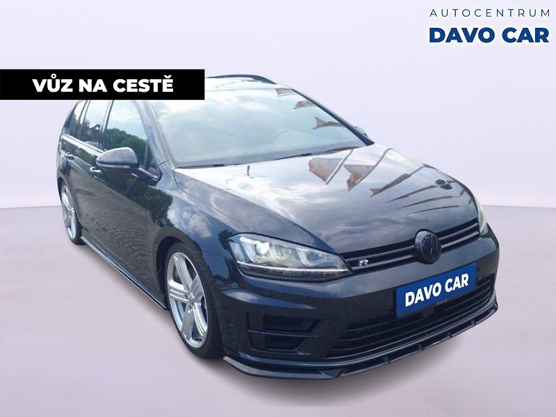 Volkswagen Golf R 2,0 TSI 221 kW 4M DSG Pano - fotka 4 z 12