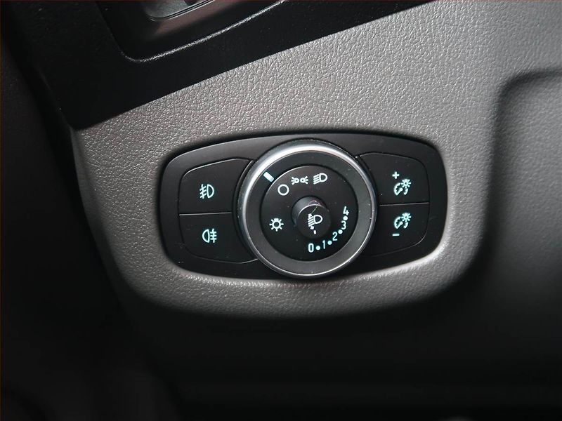 Ford Tourneo Connect (2022) Maxi Trend 1.5 EcoBlue, 5Míst - fotka 16 z 20