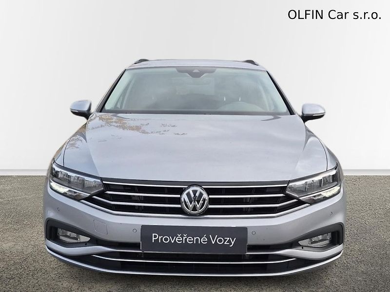 Volkswagen Passat Variant 1.5 TSI EVO Business - fotka 7 z 25