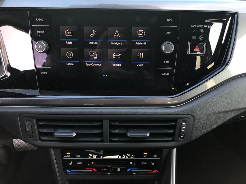 Volkswagen Taigo Style 1,0 TSI 85 kW 7DSG - fotka 18 z 26