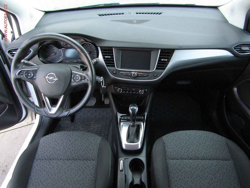 Opel Crossland X (2018) 1.2T, ČR, AT - fotka 8 z 18