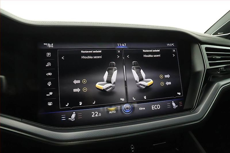 Volkswagen Touareg (2020) V8 TDI - fotka 16 z 23
