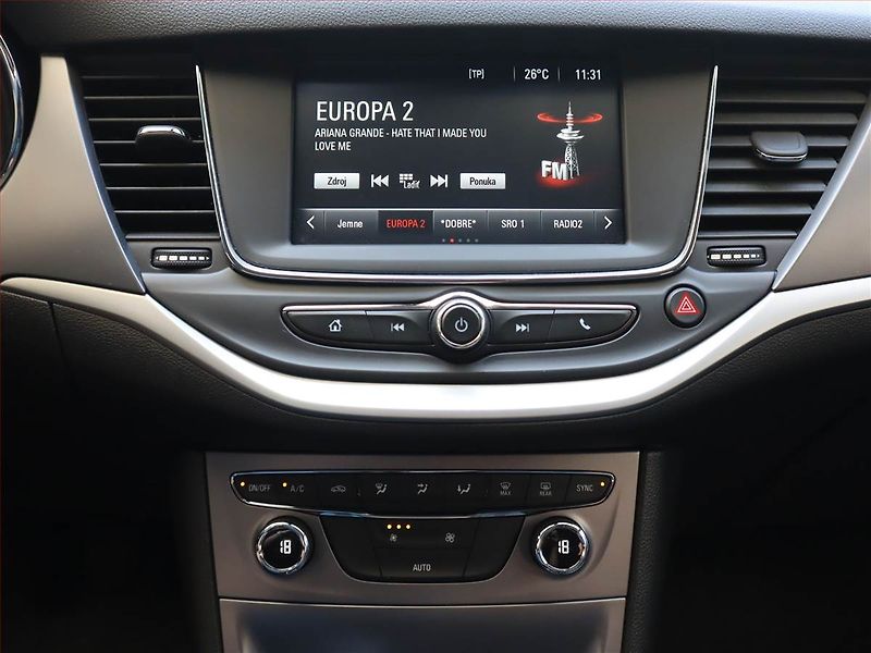 Opel Astra (2017) 1.6 CDTI, Serv.kniha, Tempomat - fotka 12 z 16