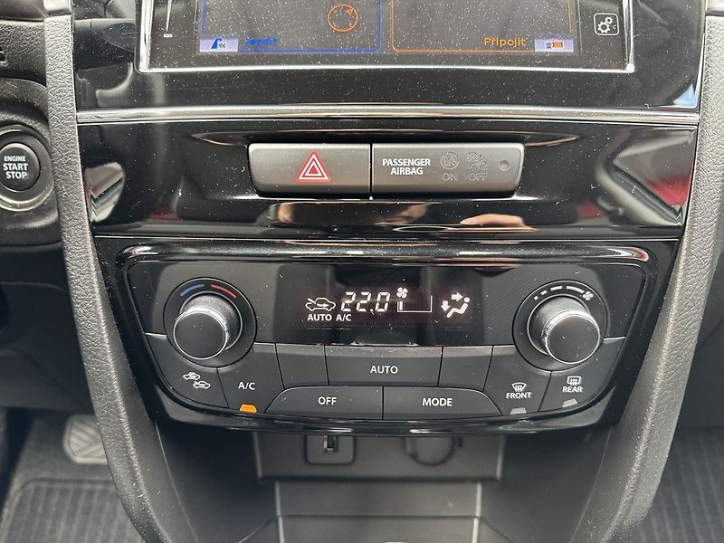 Suzuki Vitara (2021) 1.4 BoosterJet 4x4 Automat LED - fotka 10 z 49