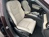 Volvo XC60 2.0 B5 4x4 PLUS DARK - náhled 13
