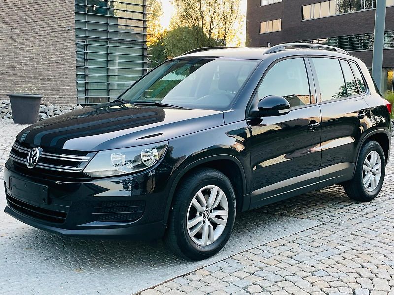Volkswagen Tiguan 1.4TSI MANUÁL SERVISKA SENZORY - fotka 4 z 45