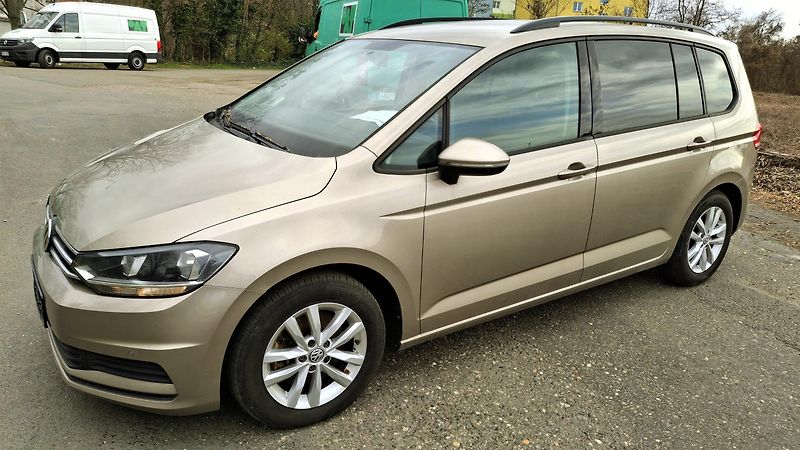 Volkswagen Touran 1.4TSI 7míst servisní historie - fotka 9 z 50