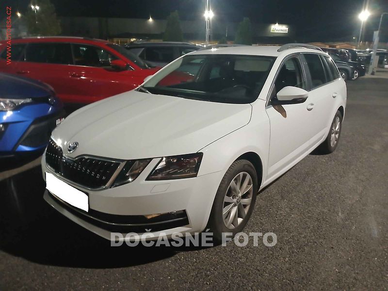 Škoda Octavia (2018) 1.4 TSI, 2.maj,ČR, autoAC - fotka 1 z 3