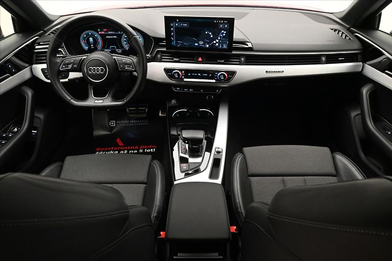 Audi A4 2,0 40TDI 150kW QUATTRO S-LINE - fotka 15 z 33