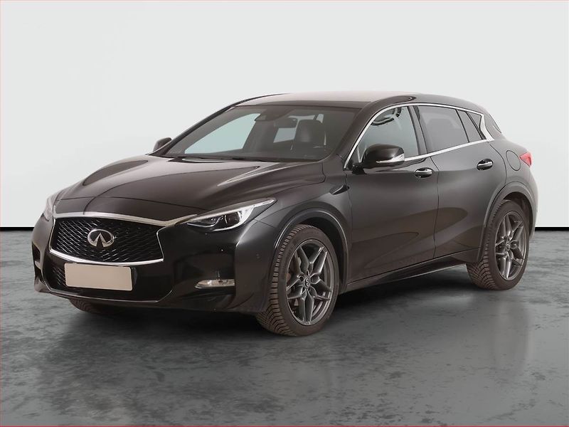 Infiniti Q30 (2019) 1.6t, Automat, Serv.kniha - fotka 2 z 22