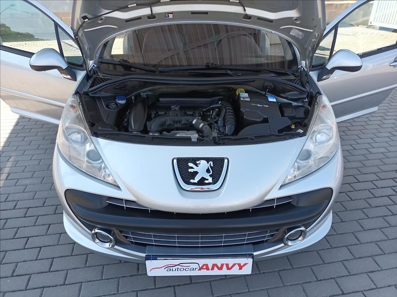 Peugeot 207 1,6 i,110kw,KŮŽE,KOLA,PANORAMA - fotka 26 z 34