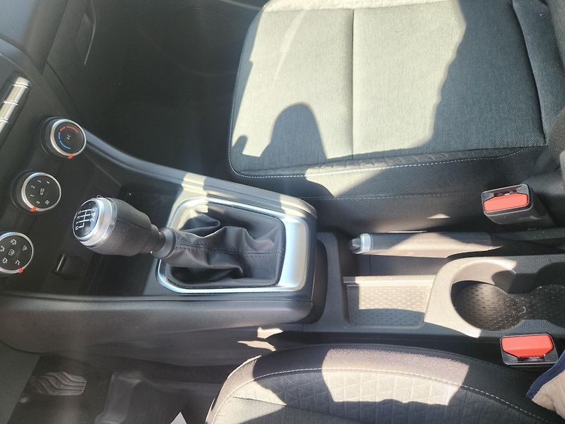 Renault Captur (2022) ZEN LPG+ Parking pak - fotka 17 z 24