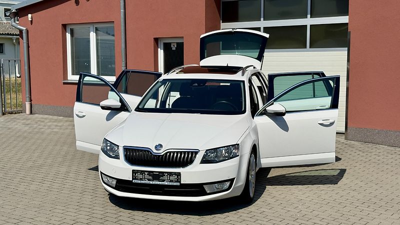 Škoda Octavia 1.4TSi*103kW*DSG*ELEGANCE*1MAJ - fotka 25 z 25