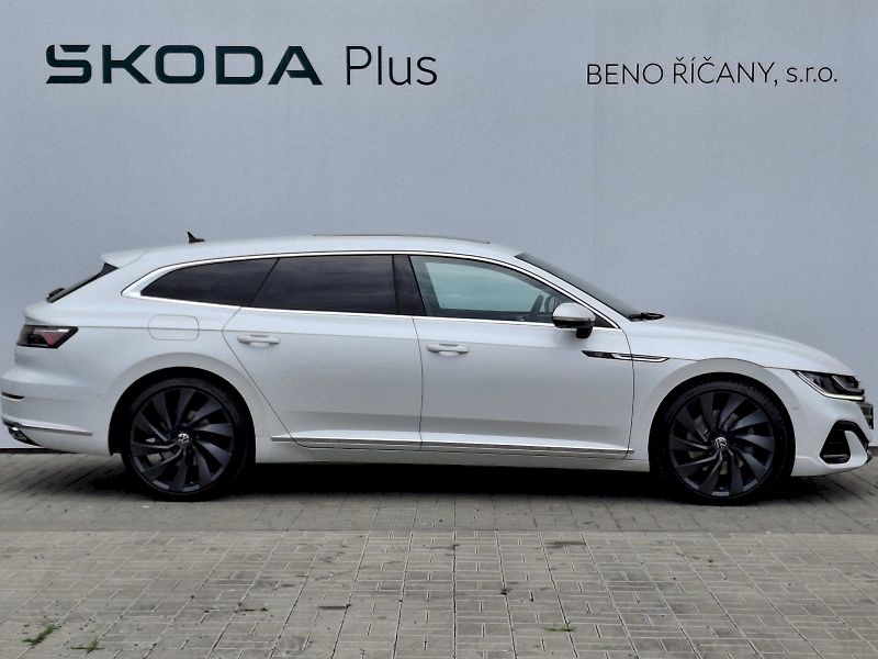Volkswagen Arteon (2023) Shooting Brake R-Line DSG 4x4 - fotka 12 z 35
