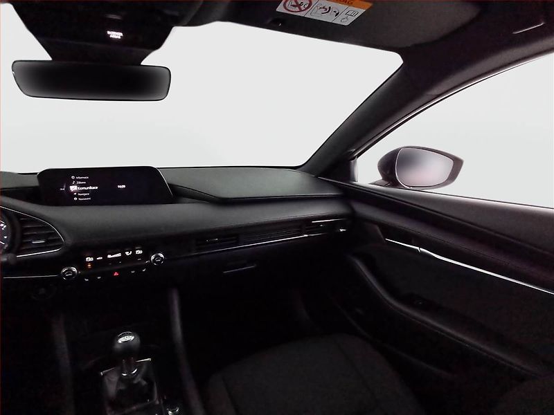 Mazda 3 (2022) 2.0 Skyactiv-G - fotka 8 z 18