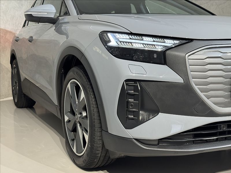 Audi Q4 e-tron 35 125kW Sport LED Matrix - fotka 6 z 47